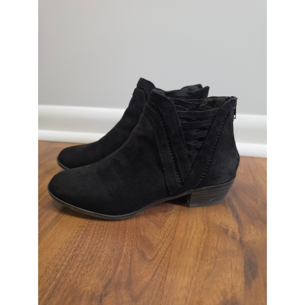 Excellent No Parking Athens Ankle Boots 8 Black Faux Suede Lattice Back Zip